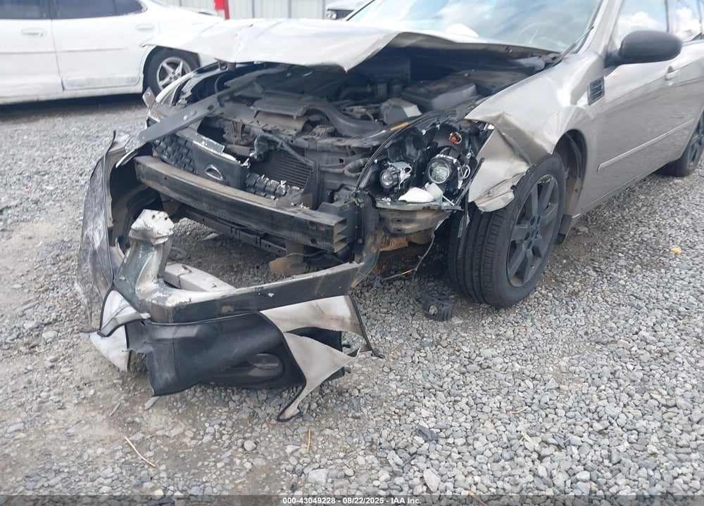 2004 NISSAN MAXIMA 3.5 SL VIN: 1N4BA41E24C888011
