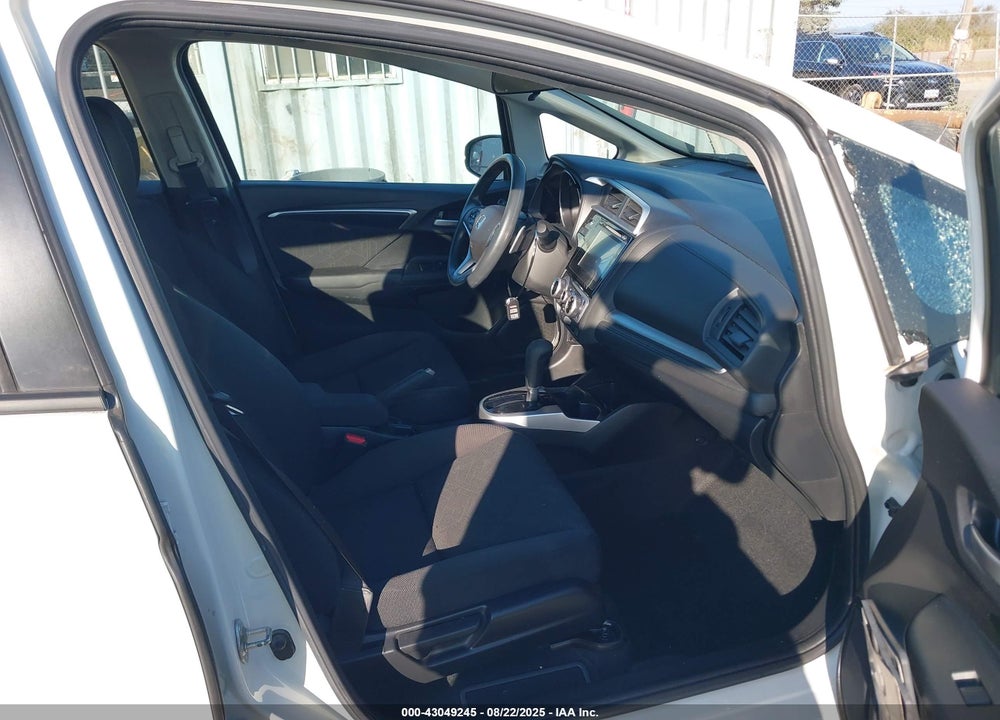 2017 HONDA FIT EX VIN: JHMGK5H71HS003883