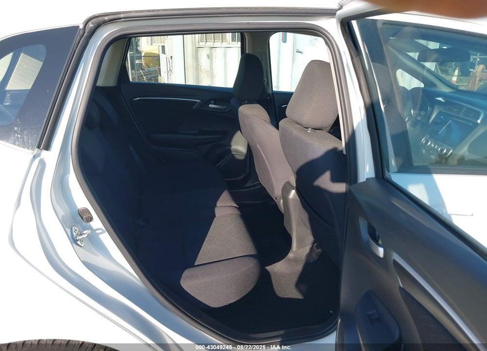 2017 HONDA FIT EX VIN: JHMGK5H71HS003883