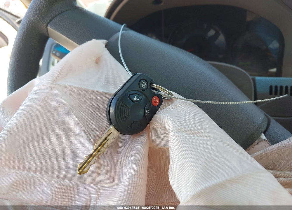 2010 FORD FUSION VIN: 3FAHP0HA4AR295834