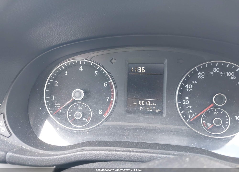 2015 VOLKSWAGEN PASSAT 1.8T S VIN: 1VWAT7A33FC014802