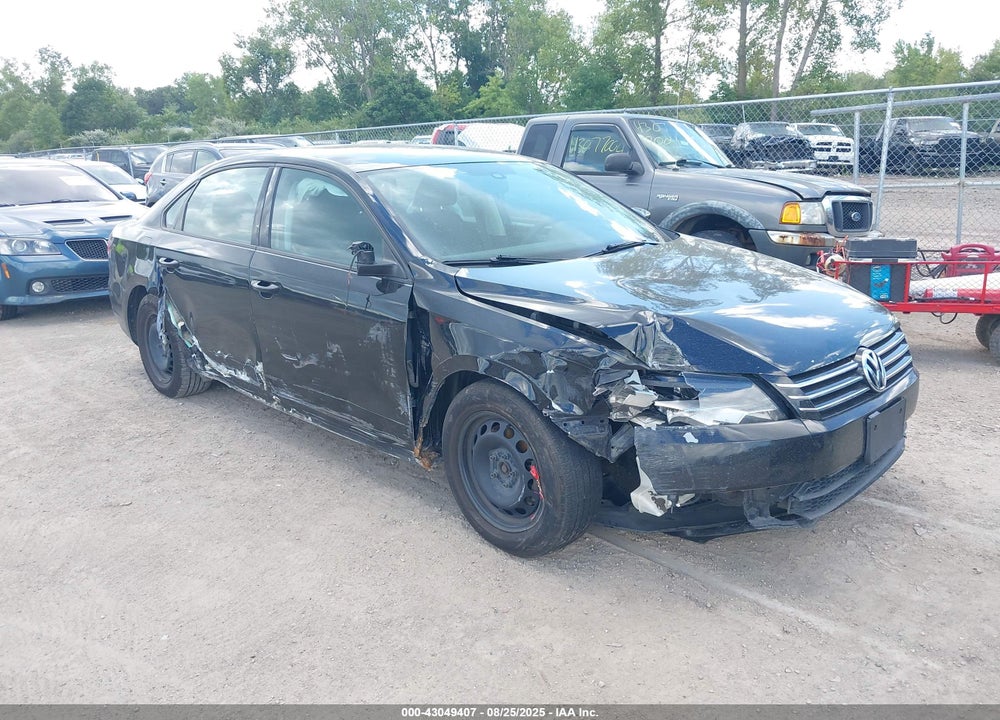 2015 VOLKSWAGEN PASSAT 1.8T S VIN: 1VWAT7A33FC014802