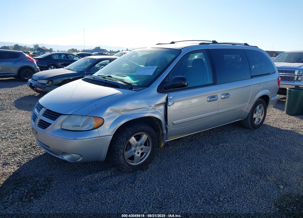 2005 DODGE GRAND CARAVAN SXT VIN: 2D4GP44L65R573510