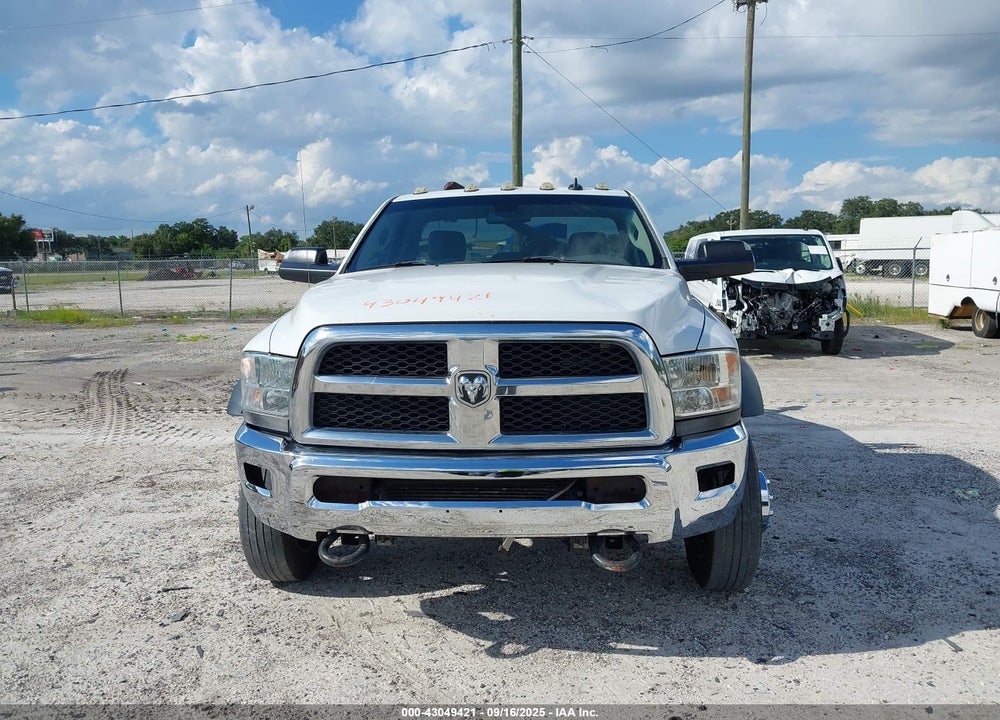 2018 RAM 4500 CHASSIS TRADESMAN/SLT VIN: 3C7WRKAL7JG128675