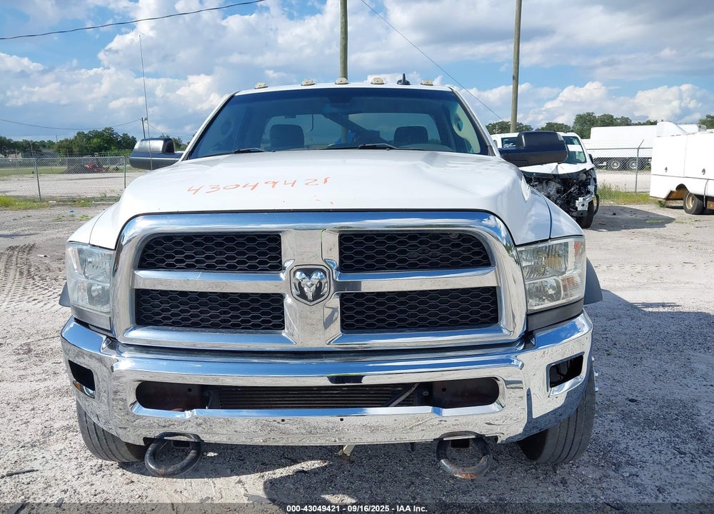 2018 RAM 4500 CHASSIS TRADESMAN/SLT VIN: 3C7WRKAL7JG128675