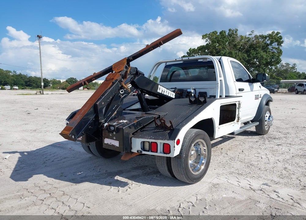 2018 RAM 4500 CHASSIS TRADESMAN/SLT VIN: 3C7WRKAL7JG128675