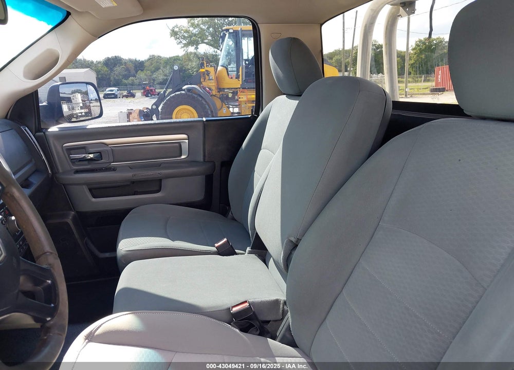 2018 RAM 4500 CHASSIS TRADESMAN/SLT VIN: 3C7WRKAL7JG128675