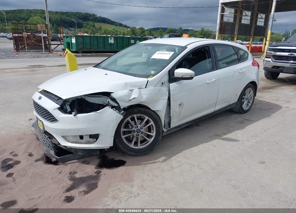 2017 FORD FOCUS SE VIN: 1FADP3K22HL313435