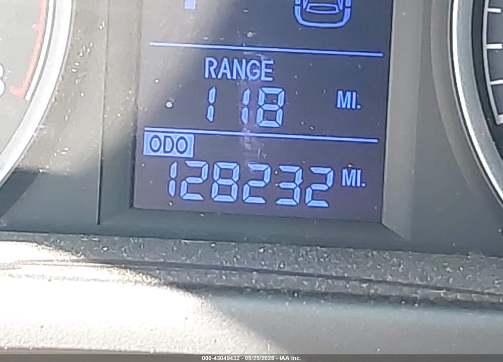 2009 HYUNDAI ELANTRA TOURING VIN: KMHDC86E09U039070