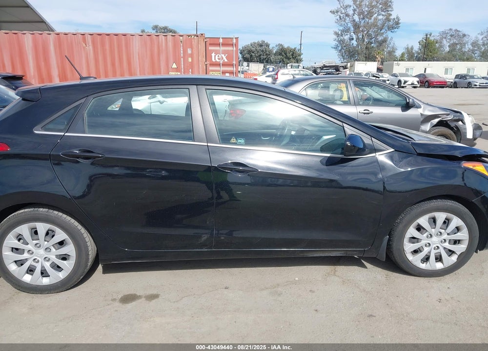2016 HYUNDAI ELANTRA VIN: KMHD35LH5GU300283