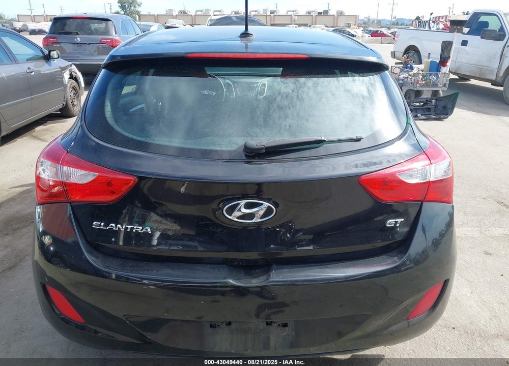 2016 HYUNDAI ELANTRA VIN: KMHD35LH5GU300283