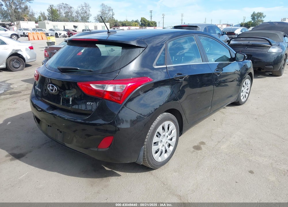 2016 HYUNDAI ELANTRA VIN: KMHD35LH5GU300283