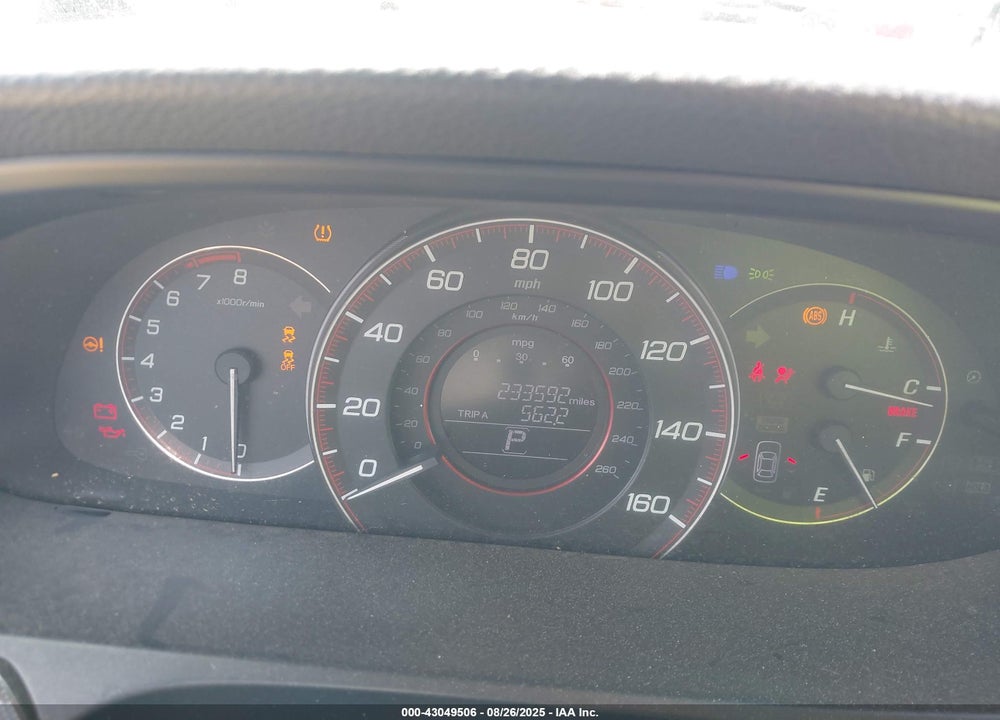 2013 HONDA ACCORD VIN: 1HGCR2F58DA169847