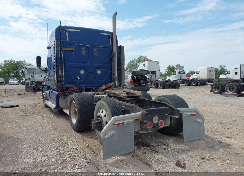 2011 FREIGHTLINER CASCADIA 113 VIN: 1FUJGHDV7BSAU9297