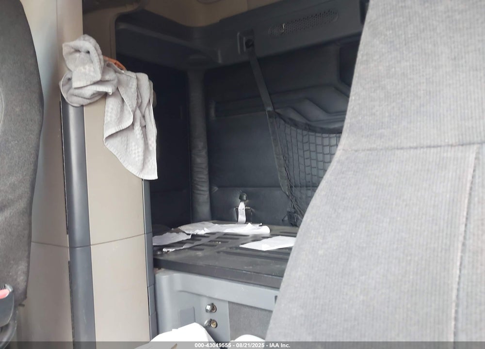 2011 FREIGHTLINER CASCADIA 113 VIN: 1FUJGHDV7BSAU9297