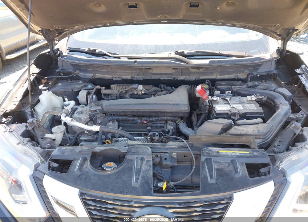 2018 NISSAN ROGUE SV VIN: JN8AT2MV1JW348180