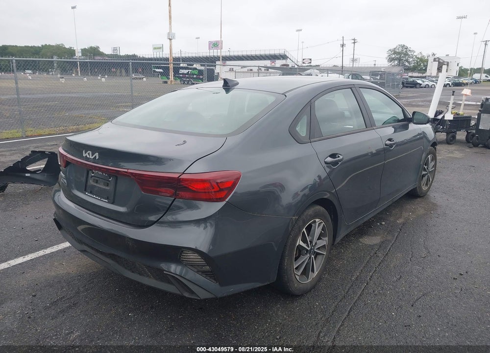 2023 KIA FORTE VIN: 3KPF24AD8PE555972