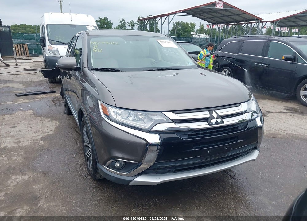 2016 MITSUBISHI OUTLANDER VIN: JA4AD3A39GZ019939