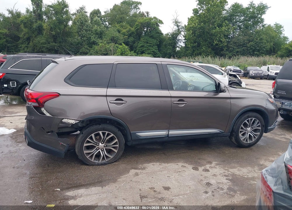 2016 MITSUBISHI OUTLANDER VIN: JA4AD3A39GZ019939