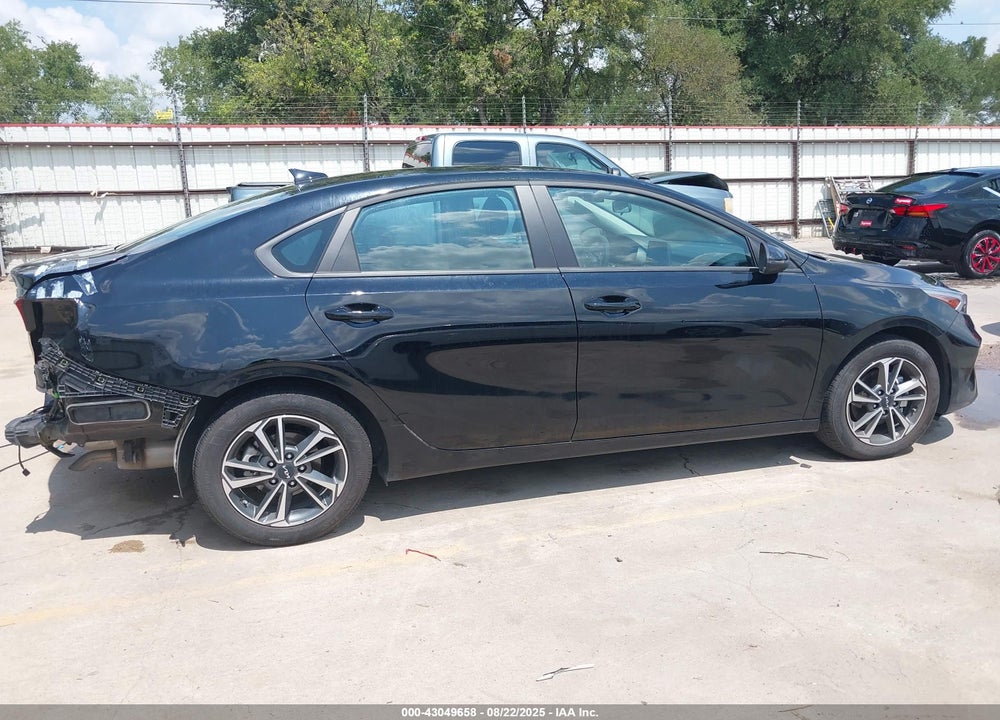 2024 KIA FORTE VIN: 3KPF24AD8RE787216