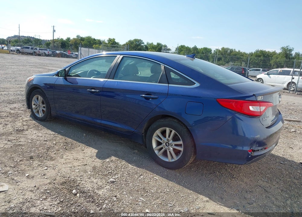 2015 HYUNDAI SONATA SE VIN: 5NPE24AF5FH148957