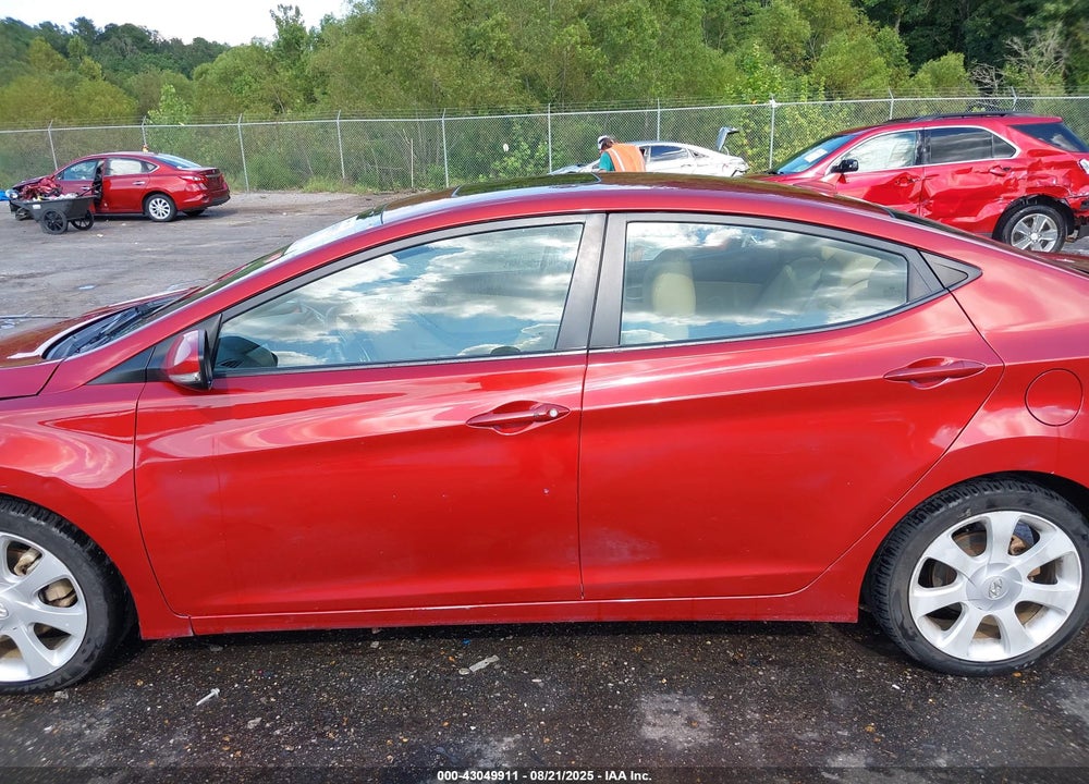 2012 HYUNDAI ELANTRA VIN: KMHDH4AE5CU249334