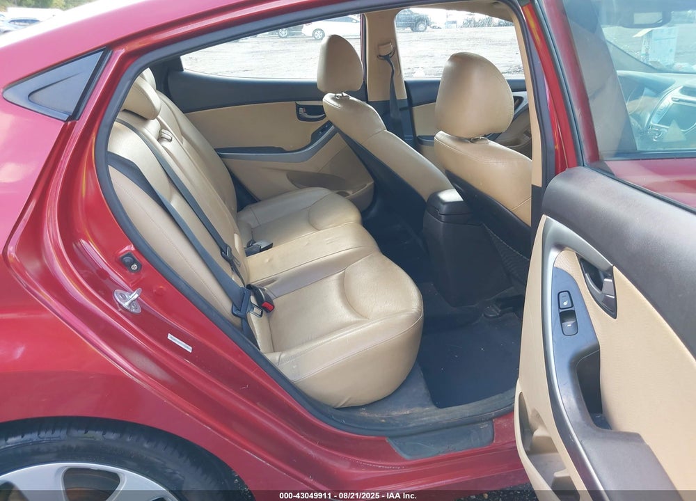 2012 HYUNDAI ELANTRA VIN: KMHDH4AE5CU249334