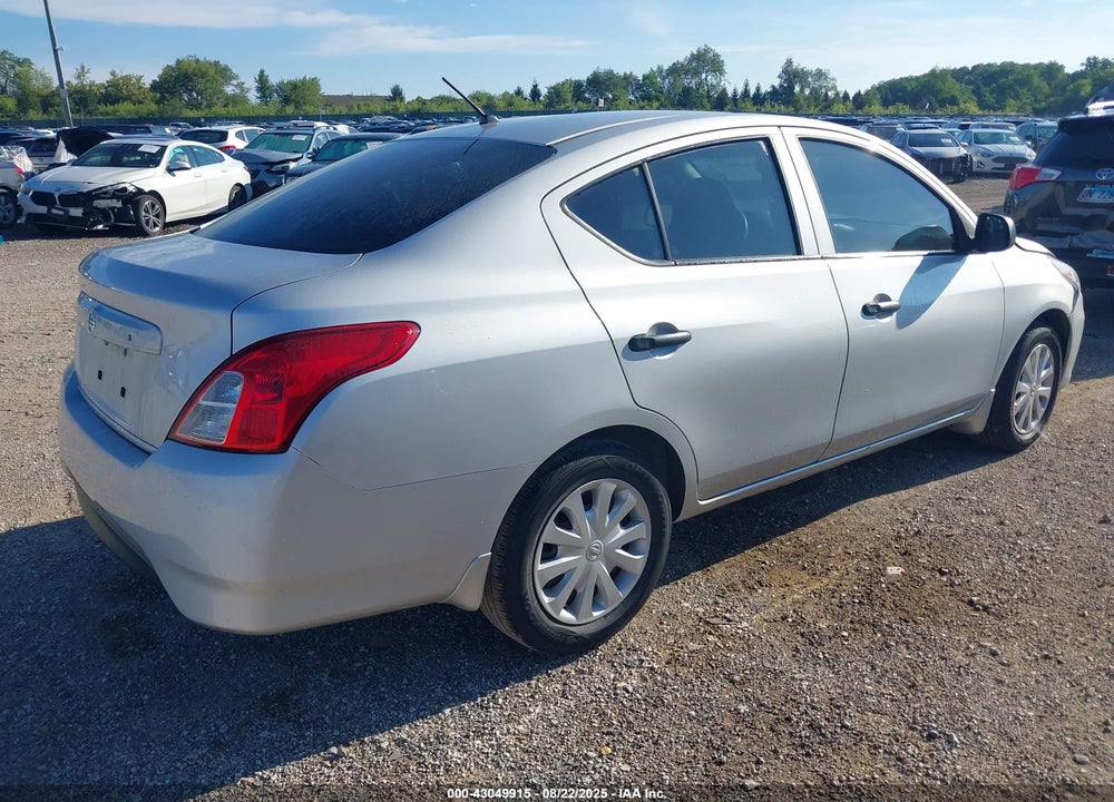 2015 NISSAN VERSA VIN: 3N1CN7AP8FL889891
