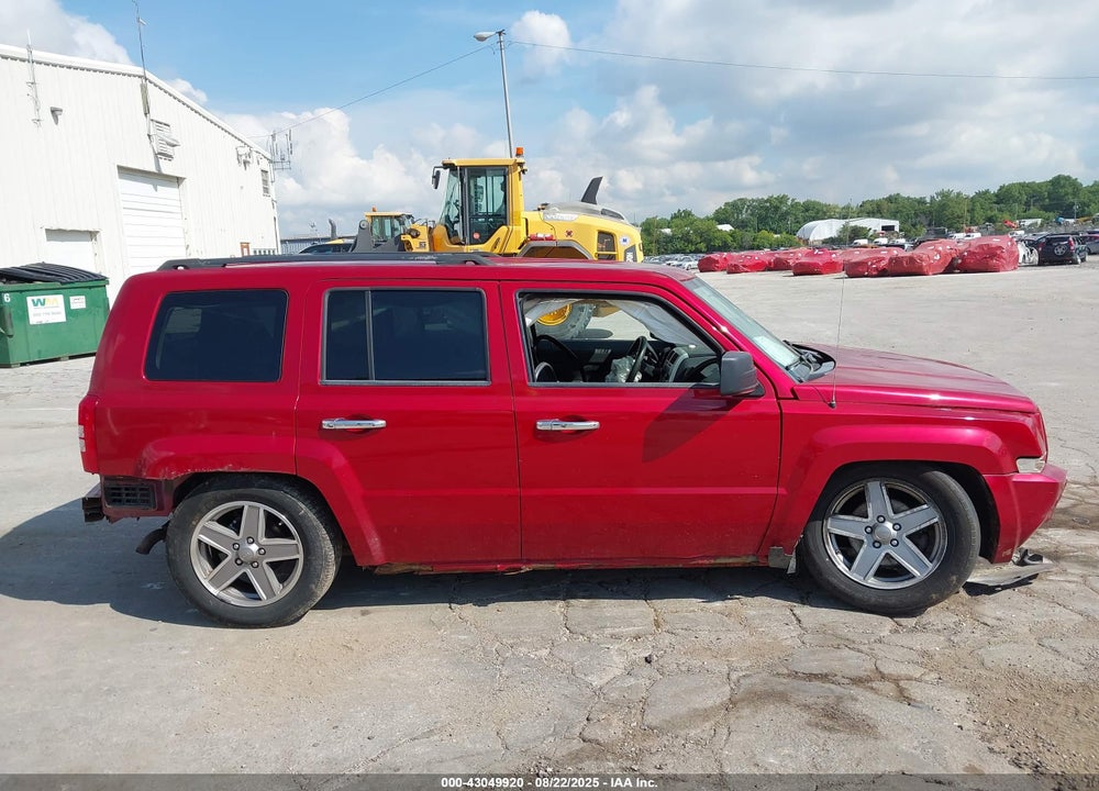 2008 JEEP PATRIOT SPORT VIN: 1J8FF28W38D513432