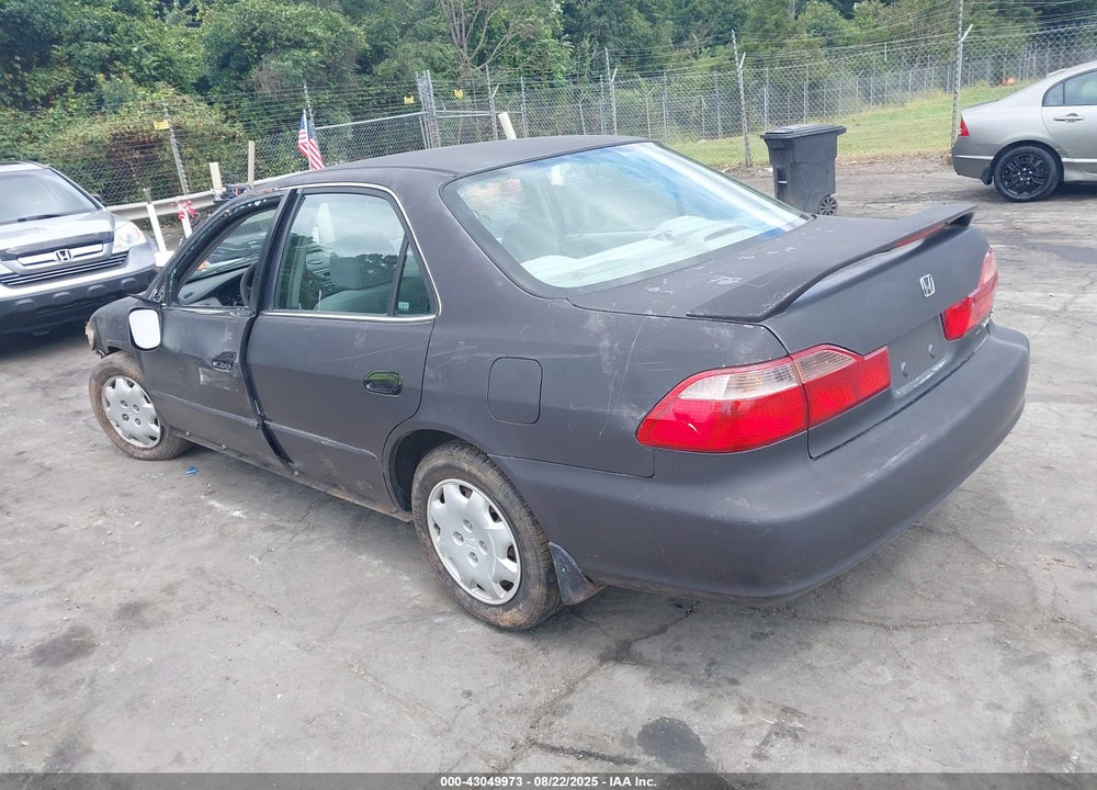 1998 HONDA ACCORD LX VIN: 1HGCG5540WA187147