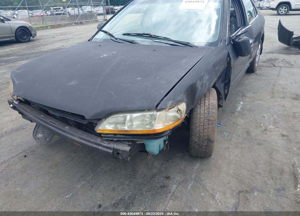 1998 HONDA ACCORD LX VIN: 1HGCG5540WA187147
