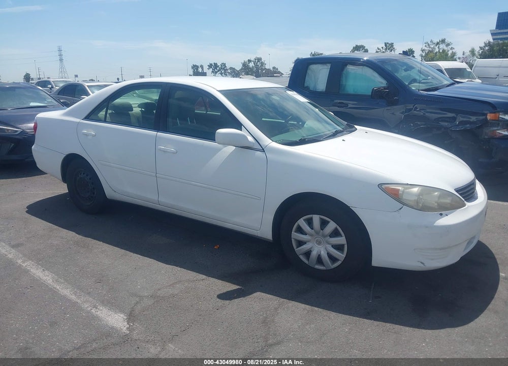 2005 TOYOTA CAMRY LE VIN: 4T1BE32K15U556405