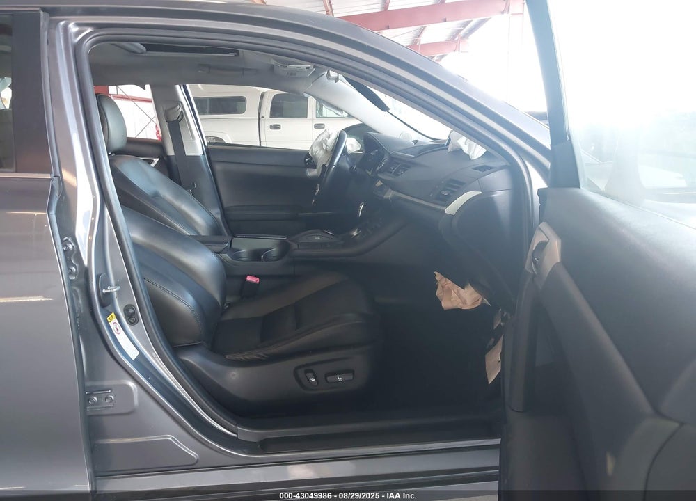 2013 LEXUS CT 200H VIN: JTHKD5BH0D2155251