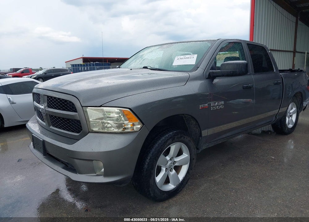 2013 RAM 1500 VIN: 1C6RR6KT2DS698975
