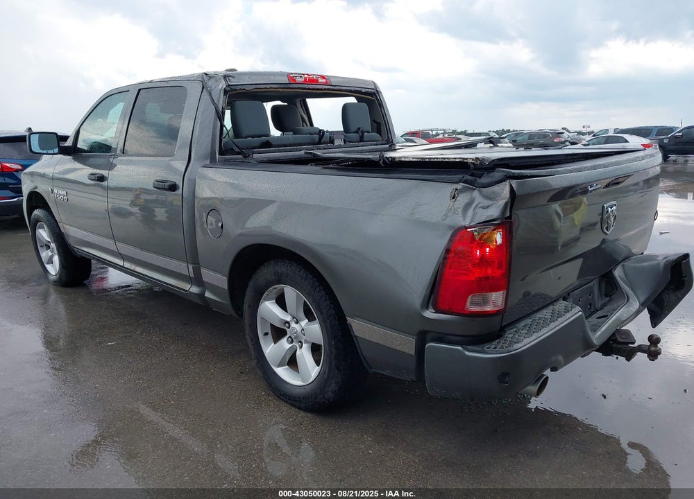 2013 RAM 1500 VIN: 1C6RR6KT2DS698975