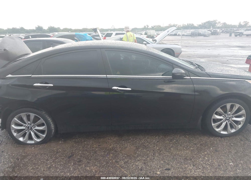 2011 HYUNDAI SONATA VIN: 5NPEC4AC6BH166719