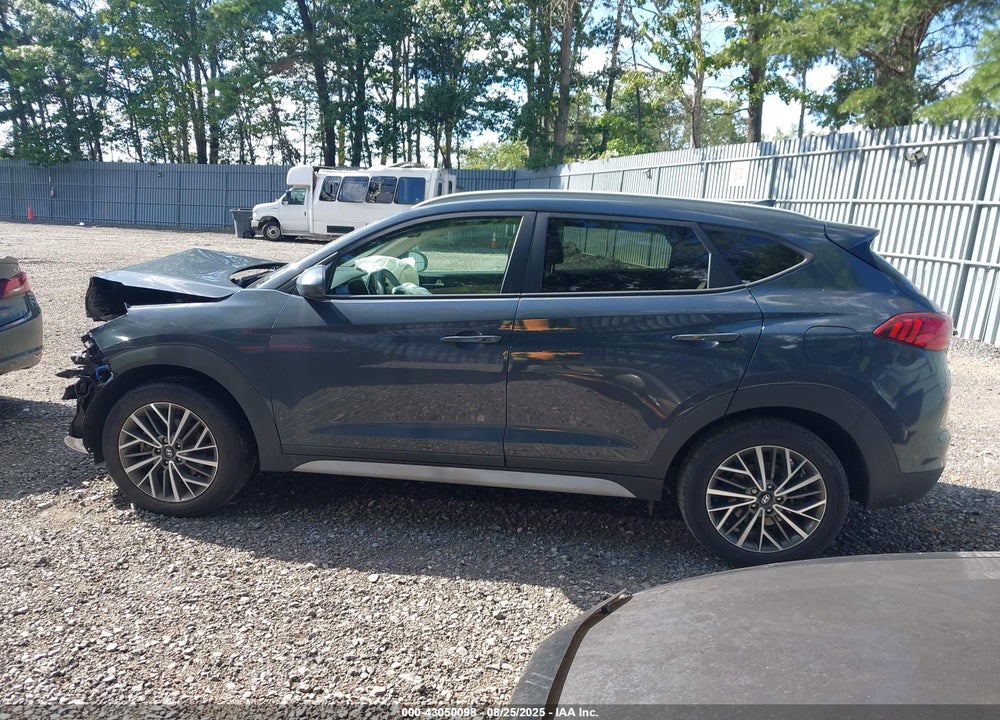 2021 HYUNDAI TUCSON VIN: KM8J3CAL3MU380600