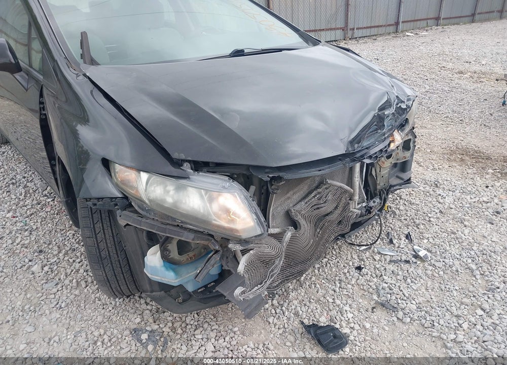 2013 HONDA CIVIC VIN: 19XFB2F86DE040139