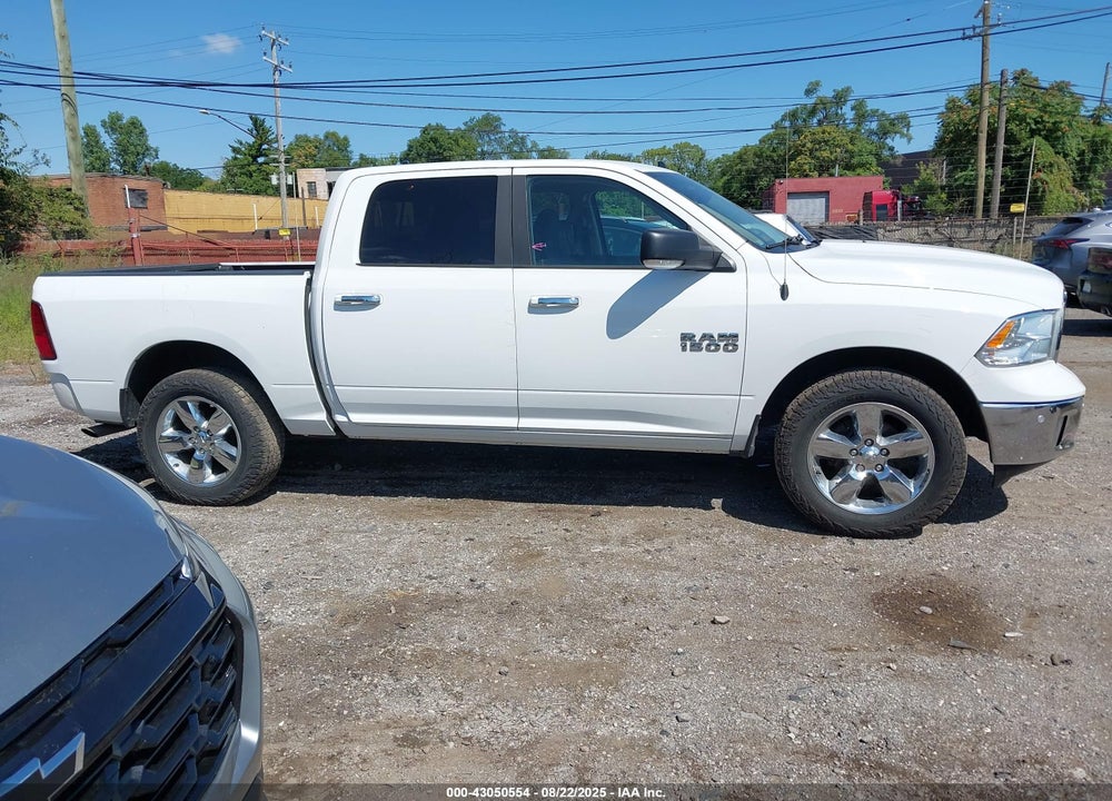 2018 RAM 1500 BIG HORN 4X4 5'7 BOX VIN: 3C6RR7LG2JG196834