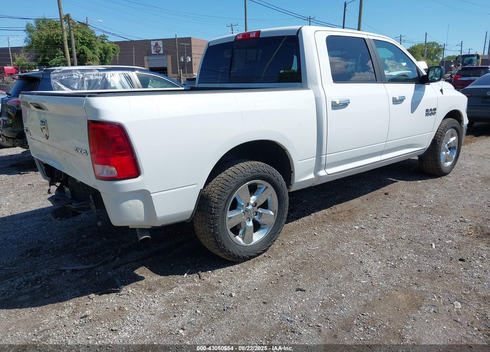 2018 RAM 1500 BIG HORN 4X4 5'7 BOX VIN: 3C6RR7LG2JG196834