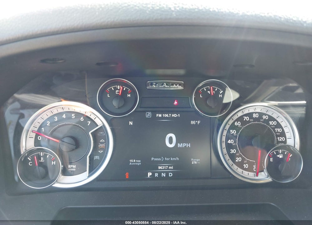 2018 RAM 1500 BIG HORN 4X4 5'7 BOX VIN: 3C6RR7LG2JG196834