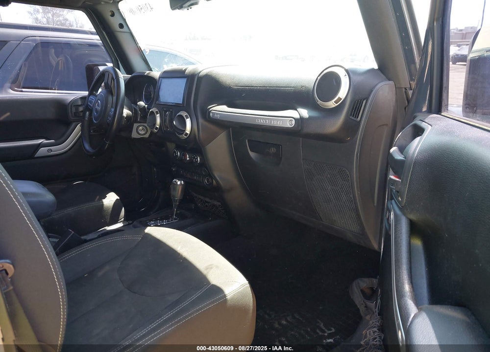 2017 JEEP WRANGLER UNLIMITED VIN: 1C4BJWFG4HL703527