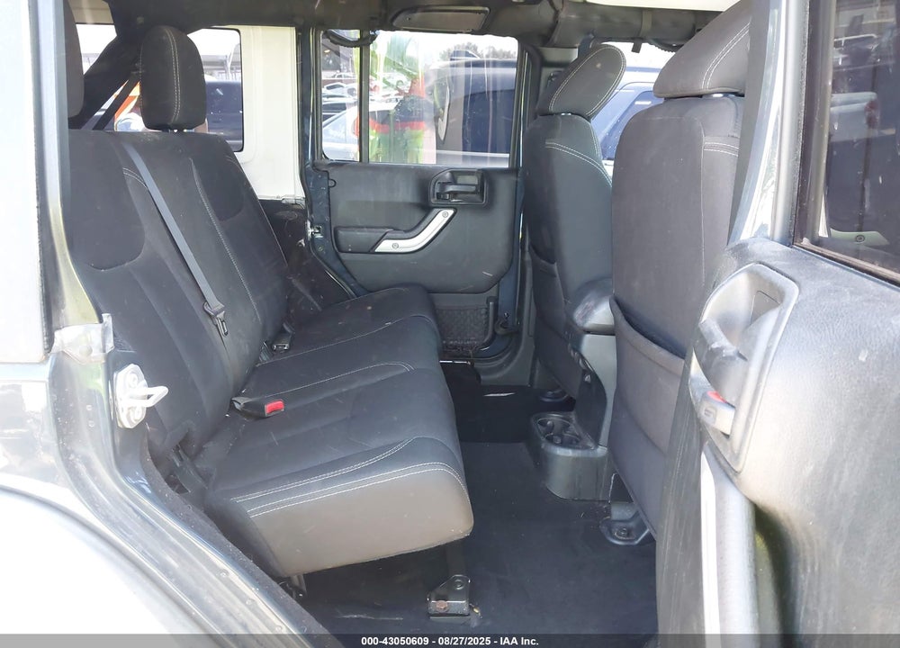 2017 JEEP WRANGLER UNLIMITED VIN: 1C4BJWFG4HL703527