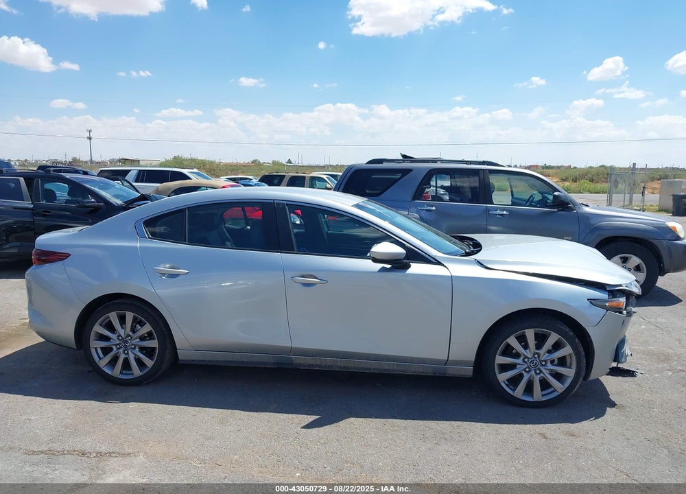 2019 MAZDA 3 VIN: 3MZBPAAL8KM110570