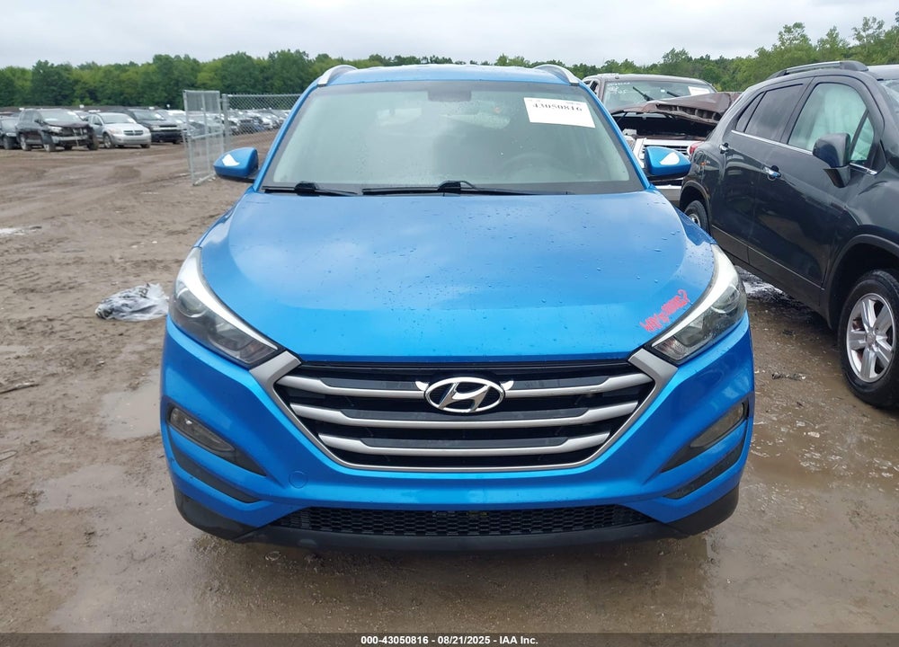 2017 HYUNDAI TUCSON VIN: KM8J3CA42HU518495