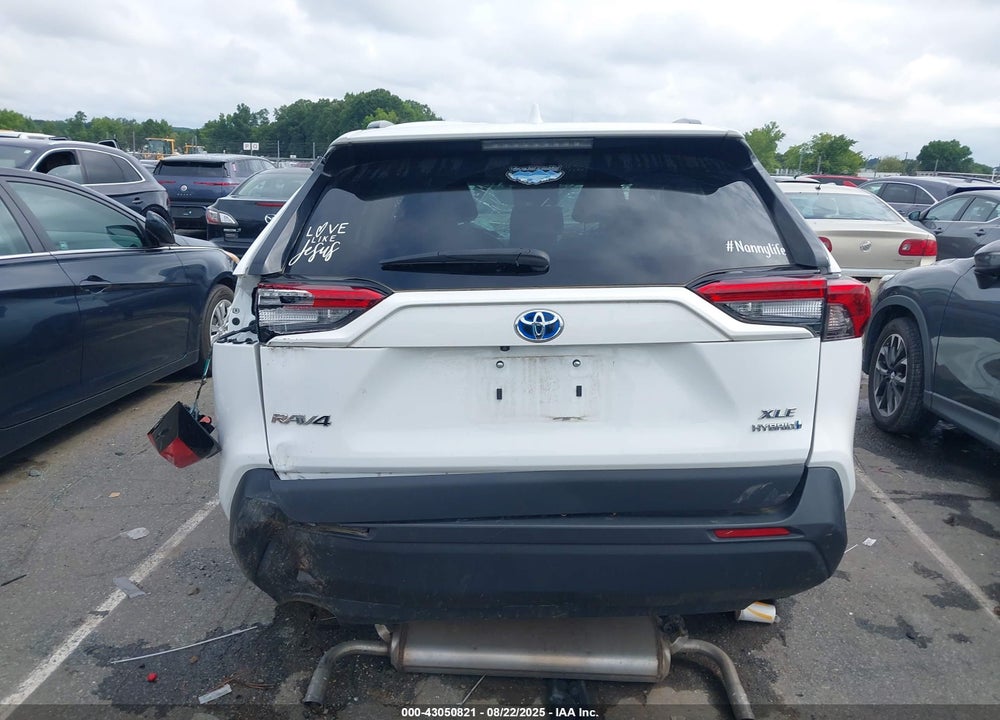 2024 TOYOTA RAV4 HYBRID XLE VIN: 4T3RWRFV7RU115555