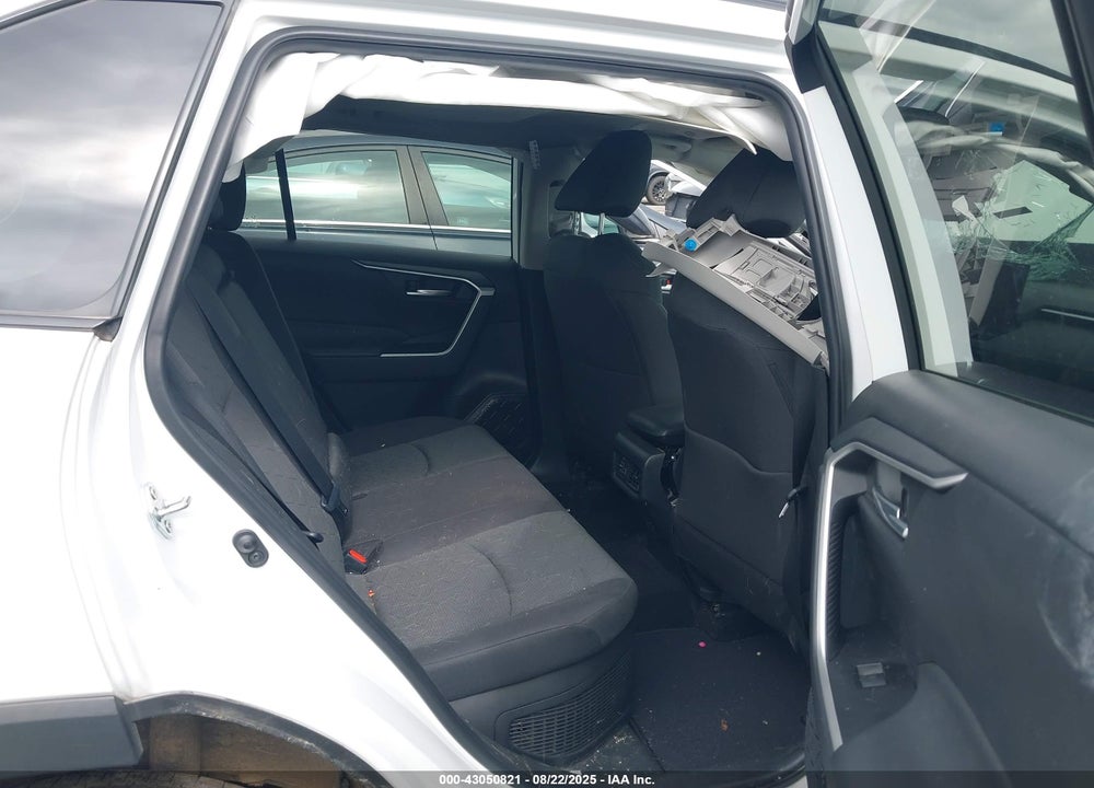 2024 TOYOTA RAV4 HYBRID XLE VIN: 4T3RWRFV7RU115555