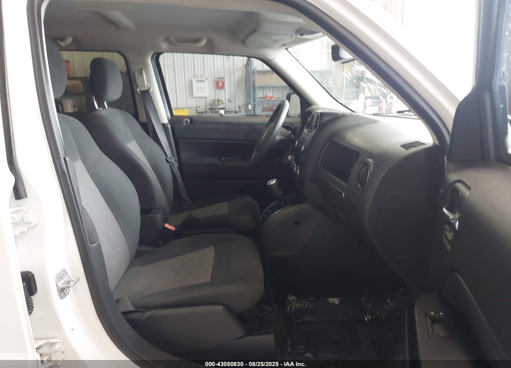 2016 JEEP PATRIOT SPORT VIN: 1C4NJPBB2GD537837