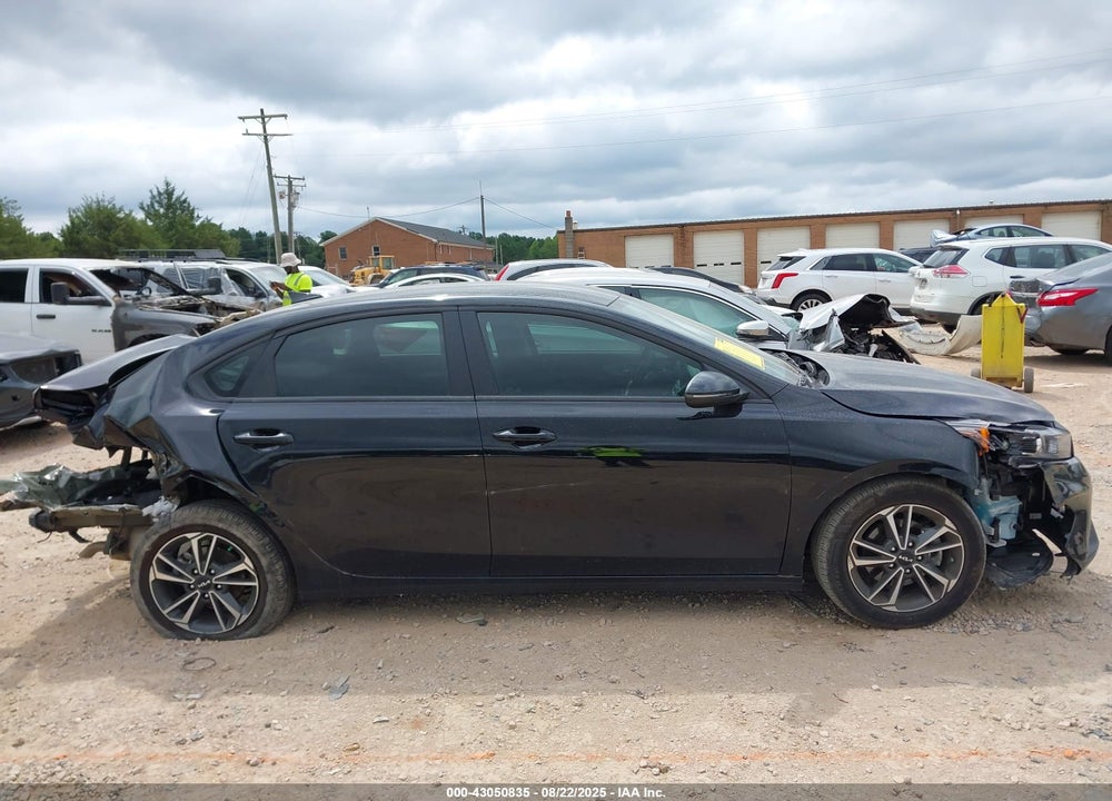 2024 KIA FORTE LXS VIN: 3KPF24ADXRE728734