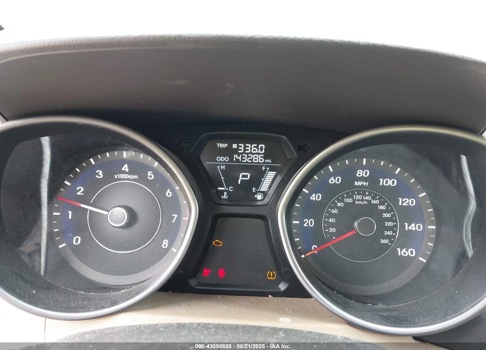 2012 HYUNDAI ELANTRA VIN: 5NPDH4AE1CH149097